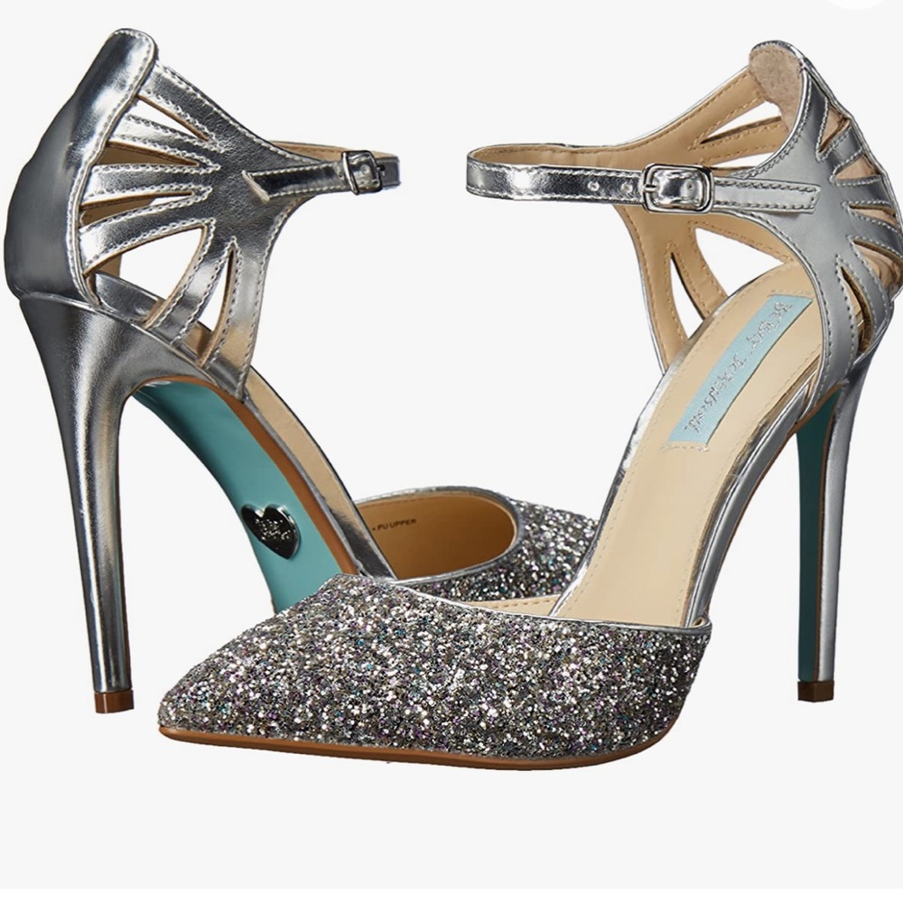 Blue by Betsey Johnson Avery Pump Heel